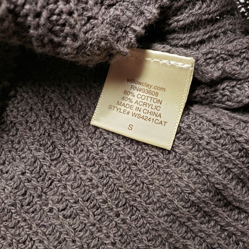Willow & Clay Knit Destroyed Cut Out Sweater - Picture 8 of 8